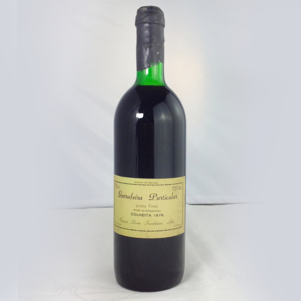 1976 Caves Dom Teodosio Garrafeira Particular
